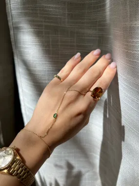 Emerald Hand Chain in 14k Yellow Gold