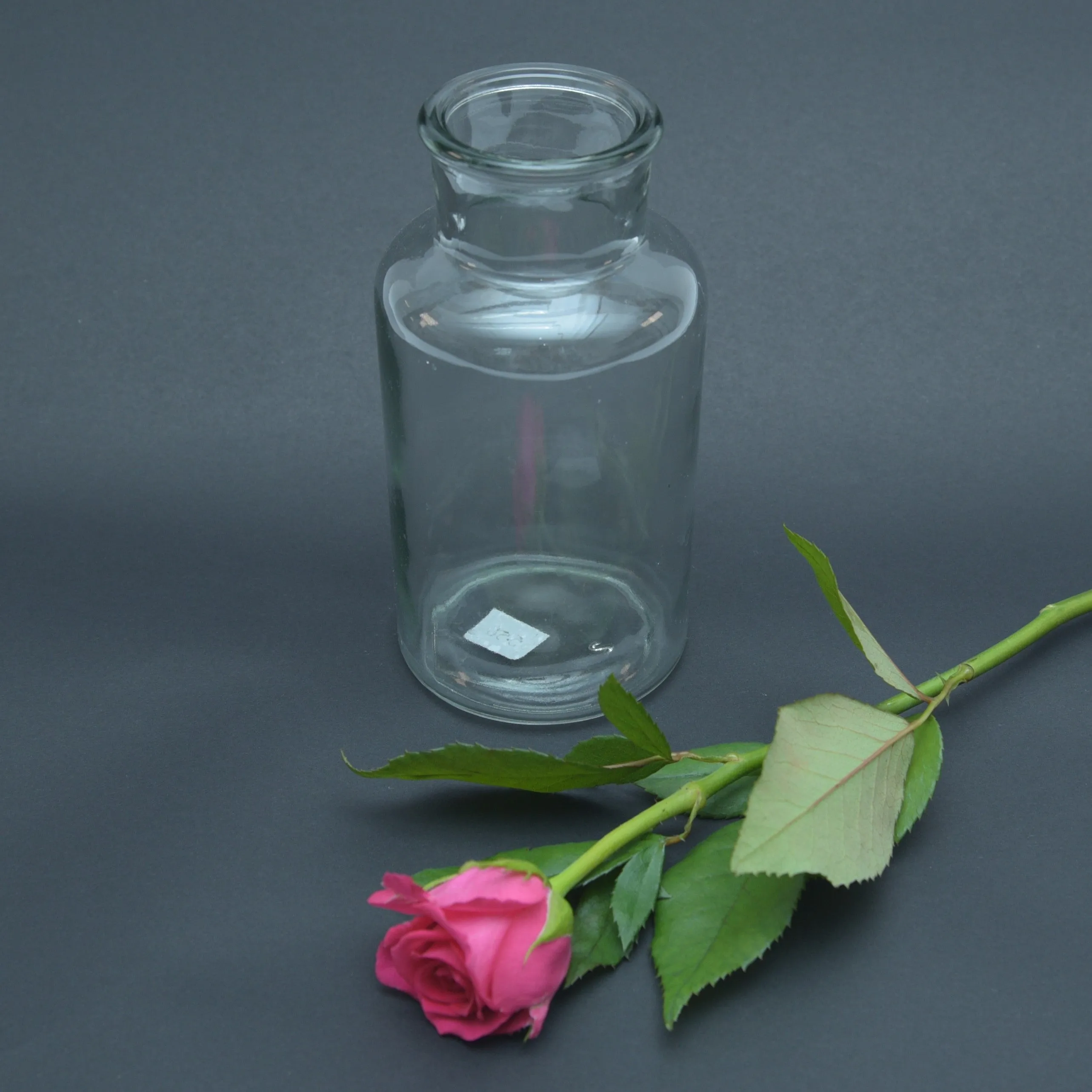 Glass Bottle Squat: 8cm x 16.5cm